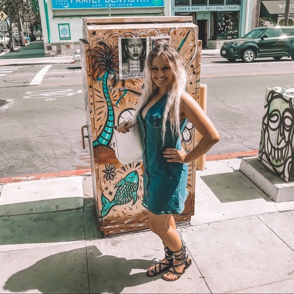 Like to bookmark my Closet ❤️ - Picture 4 of 9